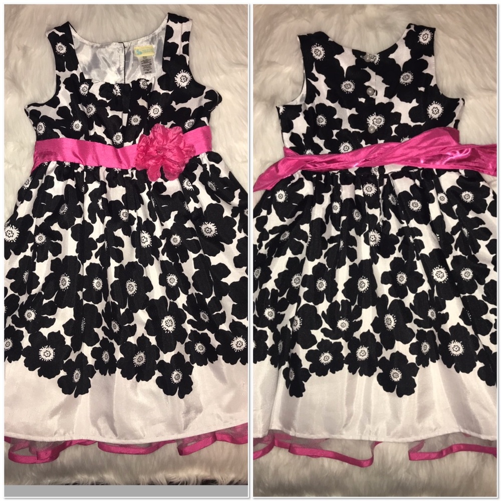✨Holiday Editions Dress Size (7/8) M✨